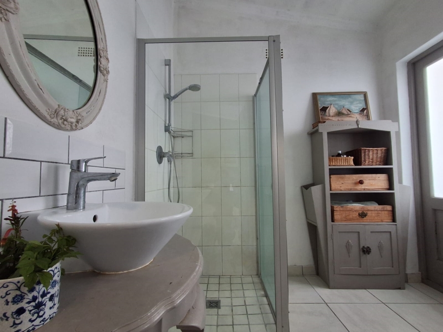 6 Bedroom Property for Sale in Stilbaai Wes Western Cape